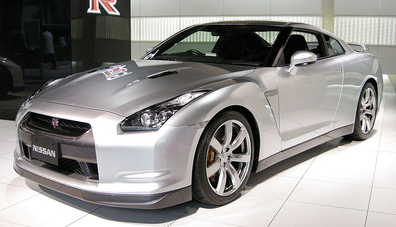 NISSAN GTR (2007 - .)