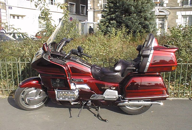 HONDA GOLD WING (2001 - ..)