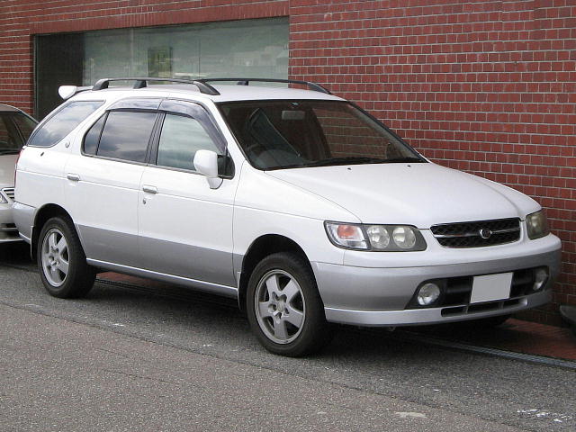 NISSAN RNESSA (1997 - 2001)