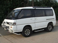 MITSUBISHI DELICA (1993 - 1996)