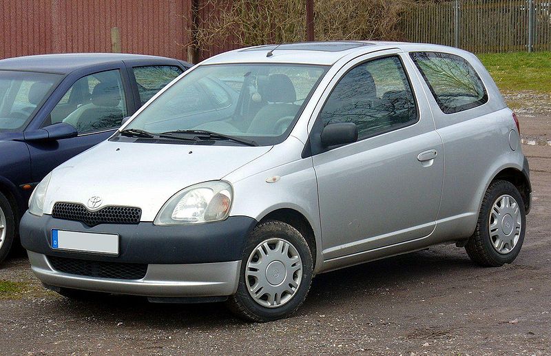 TOYOTA YARIS (1999 - 2005)