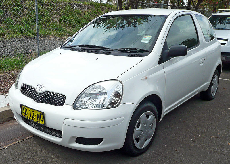 TOYOTA VITZ (1999 - 2005)